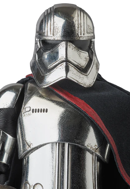 Captain Phasma Mafex Medicom - Image 2
