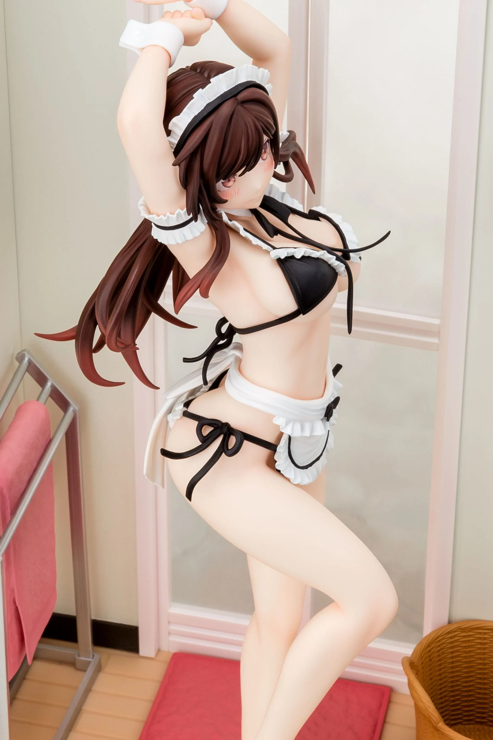 Chizuru Mizuhara Maid Bikini ni Okigae Hakoiri Musume Inc. - Image 2