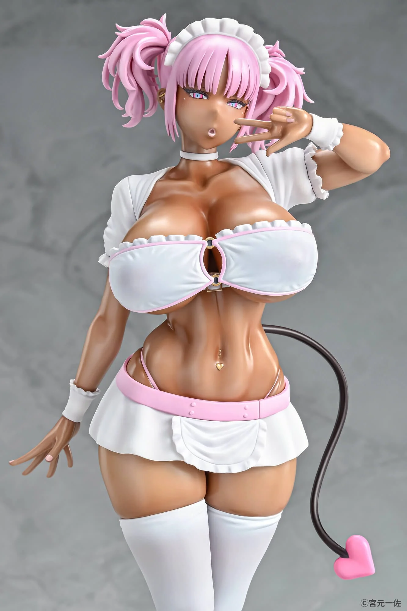 Black Gal Maid Succubus Cocoa Pink Ver. Q-Six - Image 2