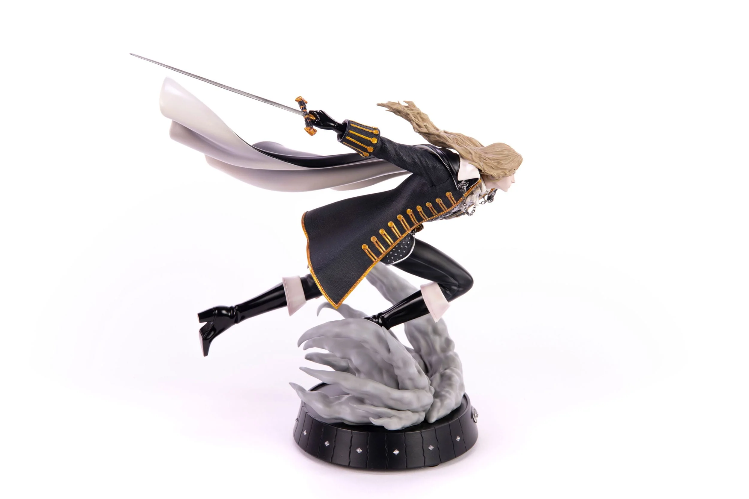 Dash - Attack Alucard - First 4 Figures - Image 7