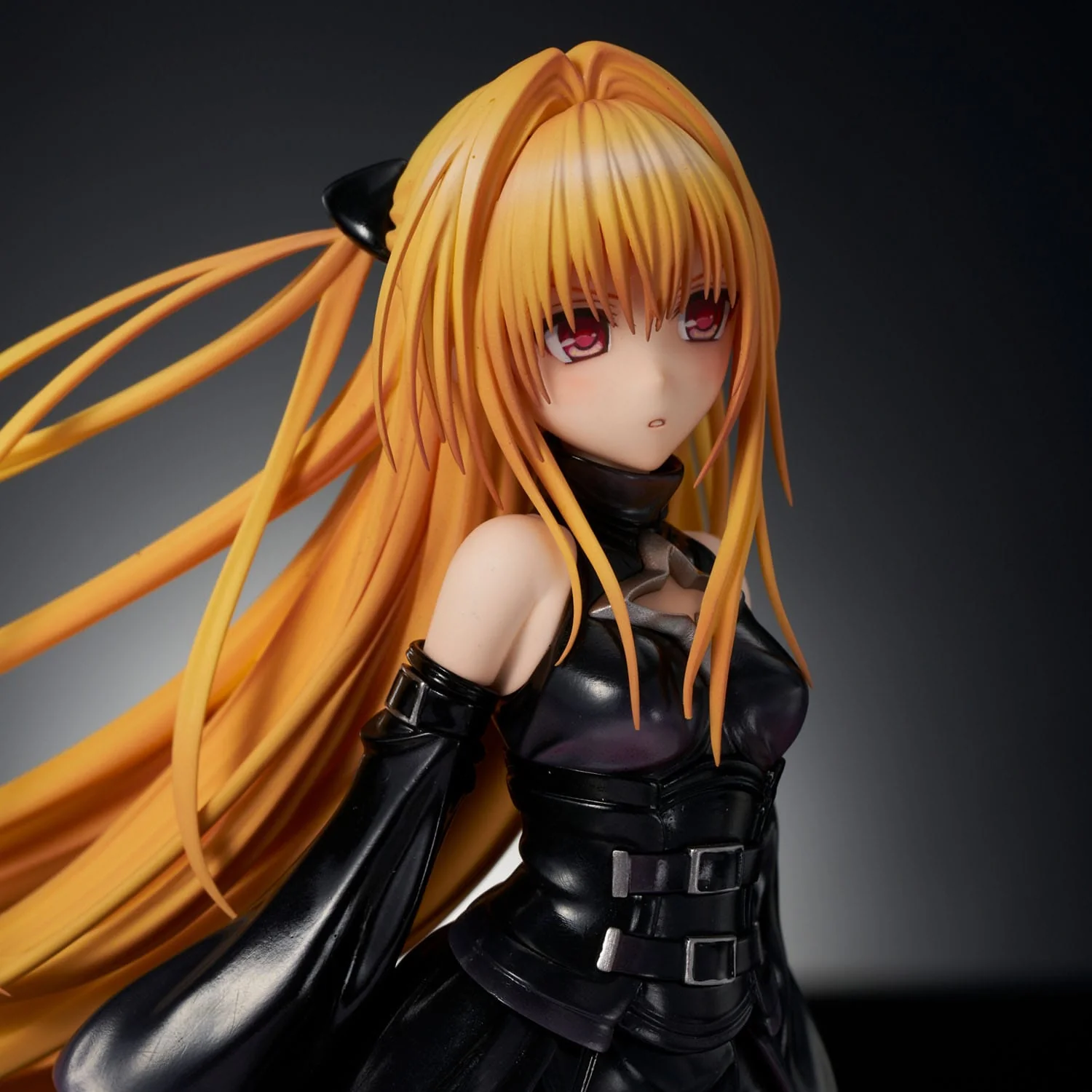 Golden Darkness Black Trance Version Uncion Creative - Image 10