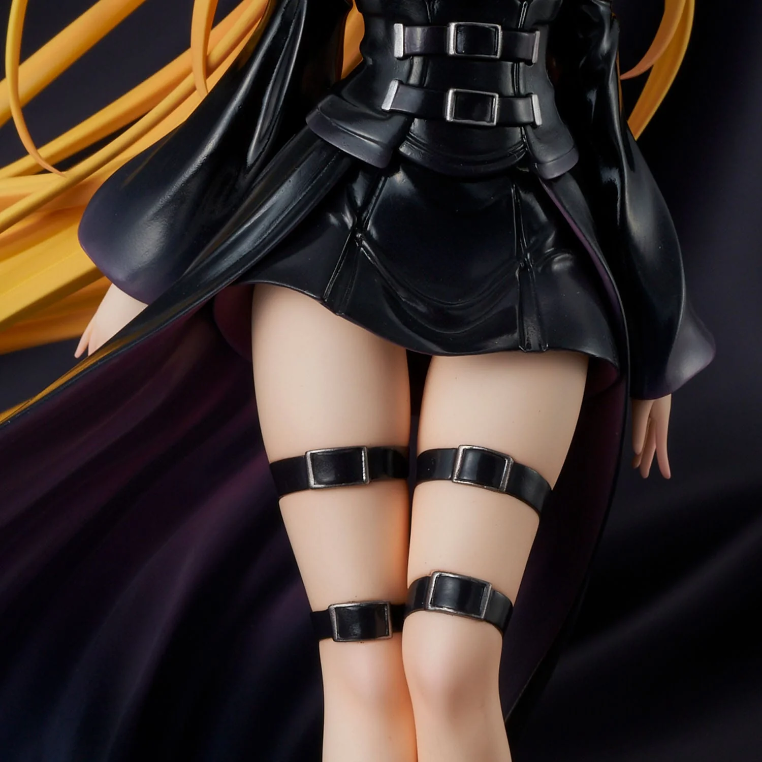 Golden Darkness Black Trance Version Uncion Creative - Image 3