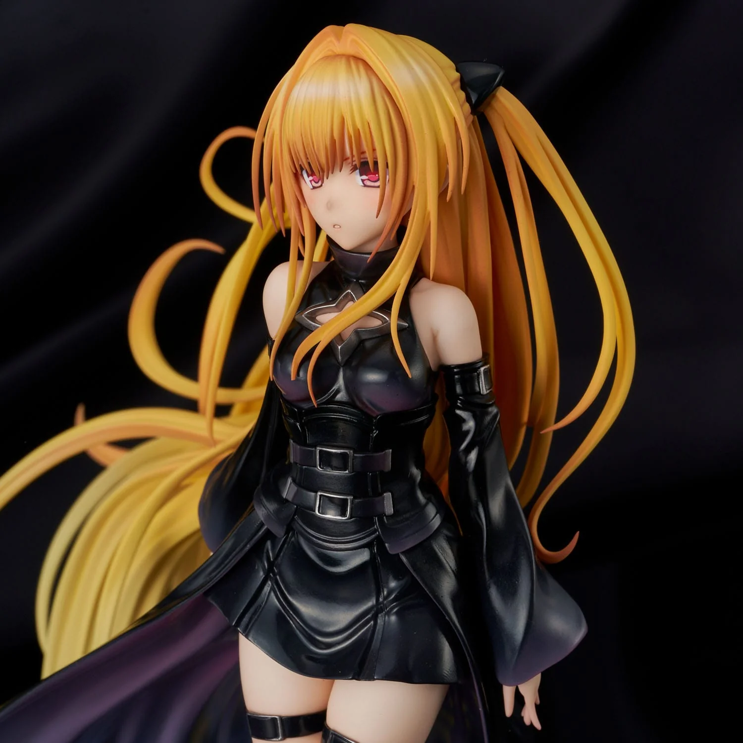Golden Darkness Black Trance Version Uncion Creative - Image 6