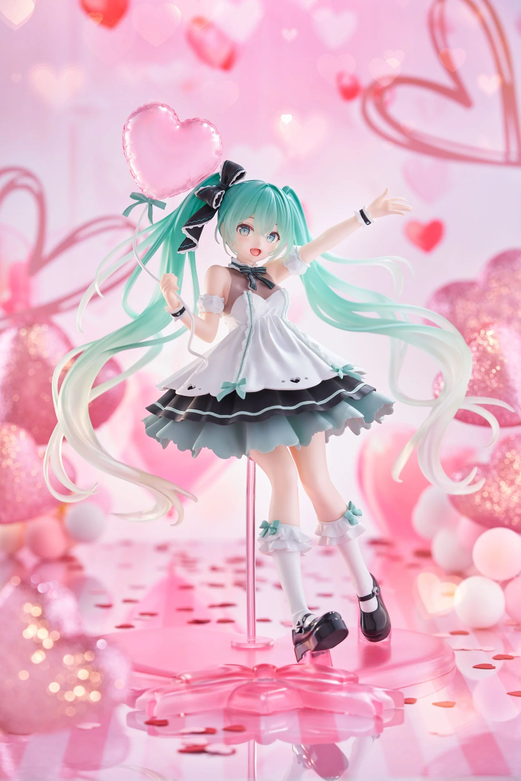 Hatsune Miku Birthday 2025 Party Ver. Taito - Image 2