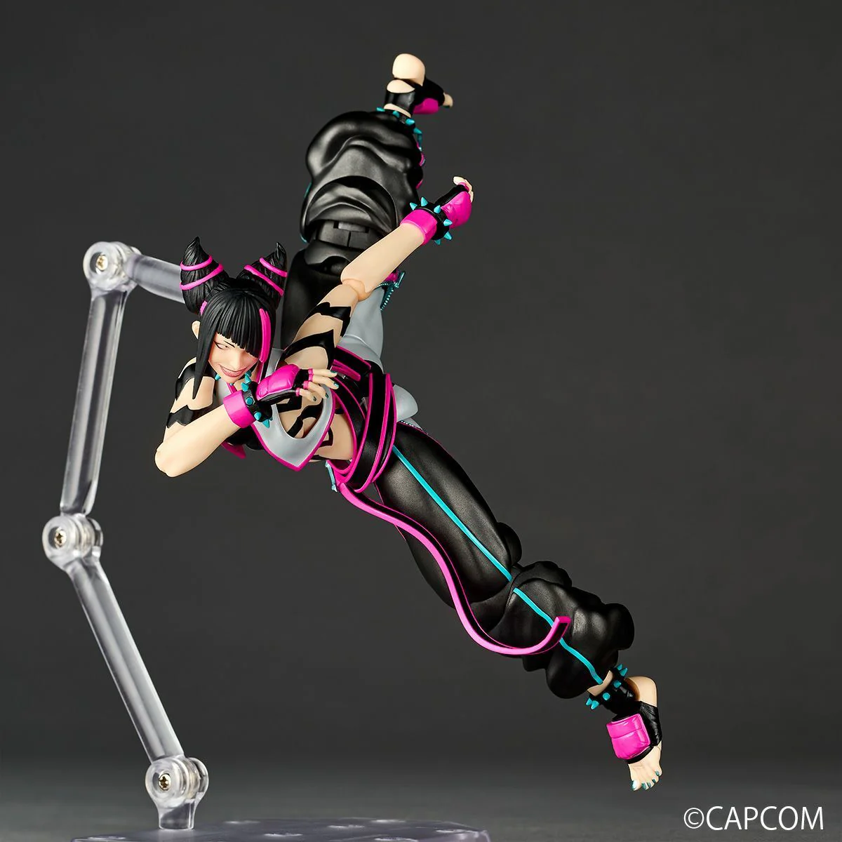 Juri Street Fighter 6 Revoltech Kaiyodoo - Image 9