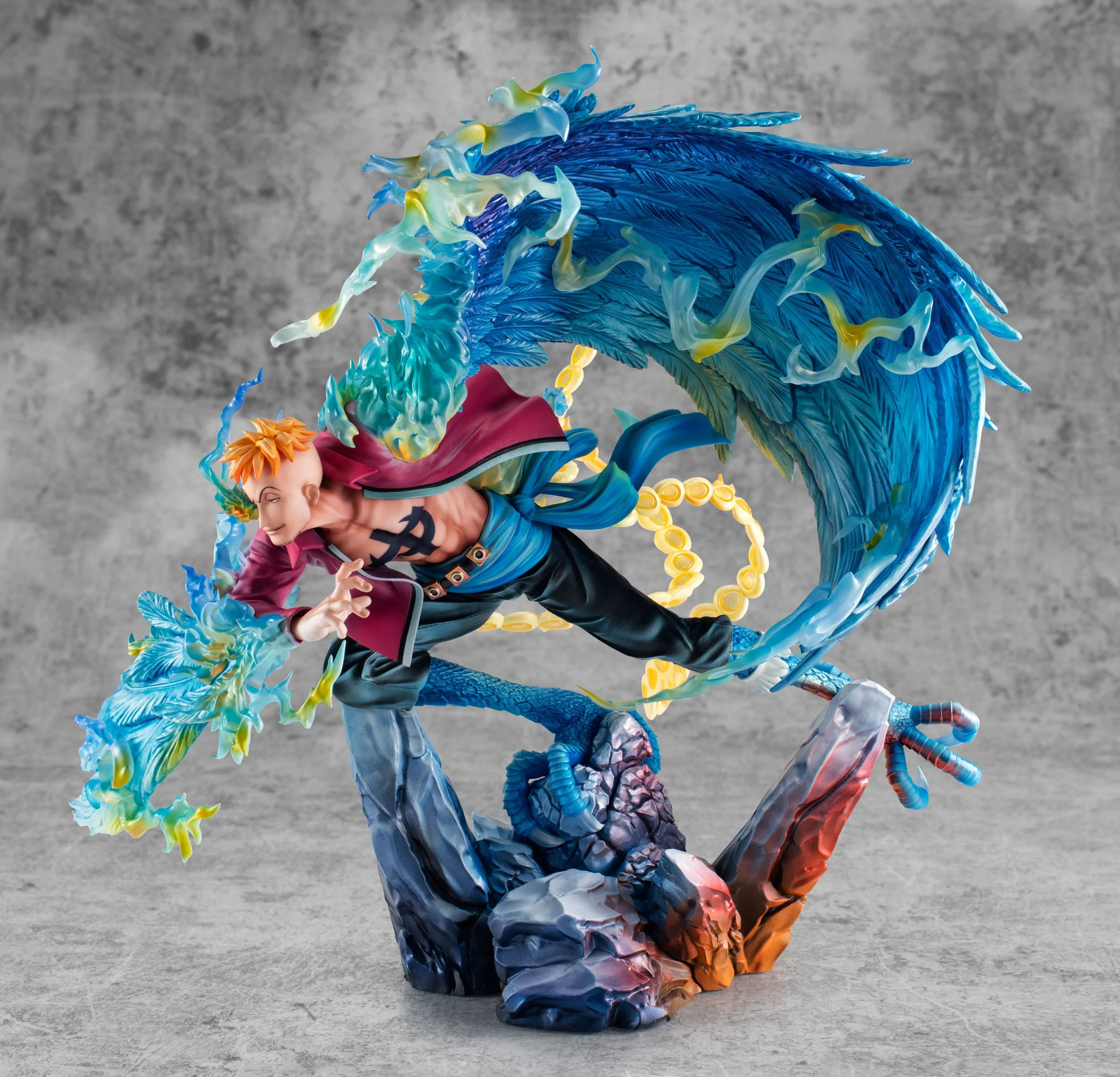 Marco the Phoenix Leader of 1st group of Whitebeard Pirates P.O.P MAS Maximum MegaHouse - Image 4
