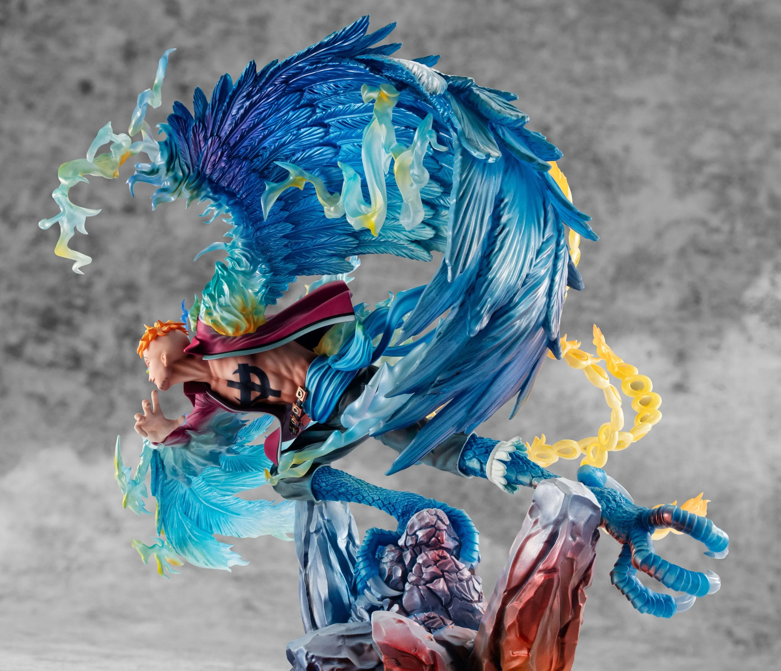 Marco the Phoenix Leader of 1st group of Whitebeard Pirates P.O.P MAS Maximum MegaHouse - Image 6