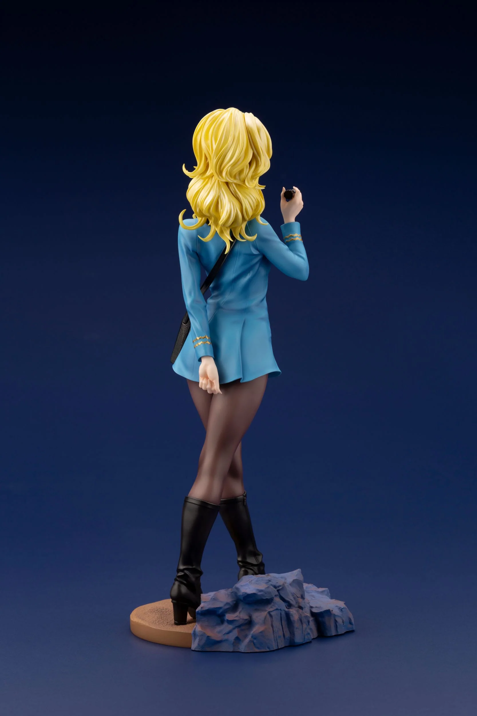 Medical Officer Limited Edition Bishoujo Kotobukiya - Image 5