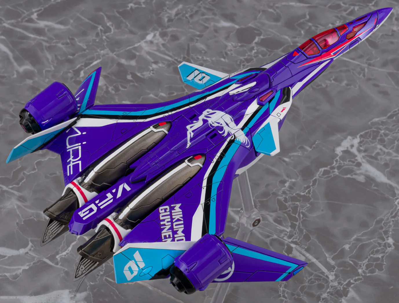 Mikumo Guynemer VF-31J Siegfried Aoshima - Image 13