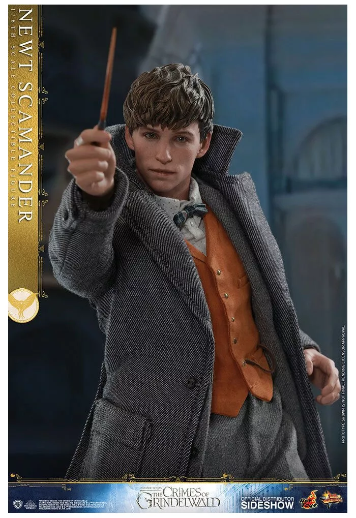 Newt Scamander 1/6 Scale Collectible Figure – Hot Toys (Fantastic Beasts: The Crimes of Grindelwald) - Image 10