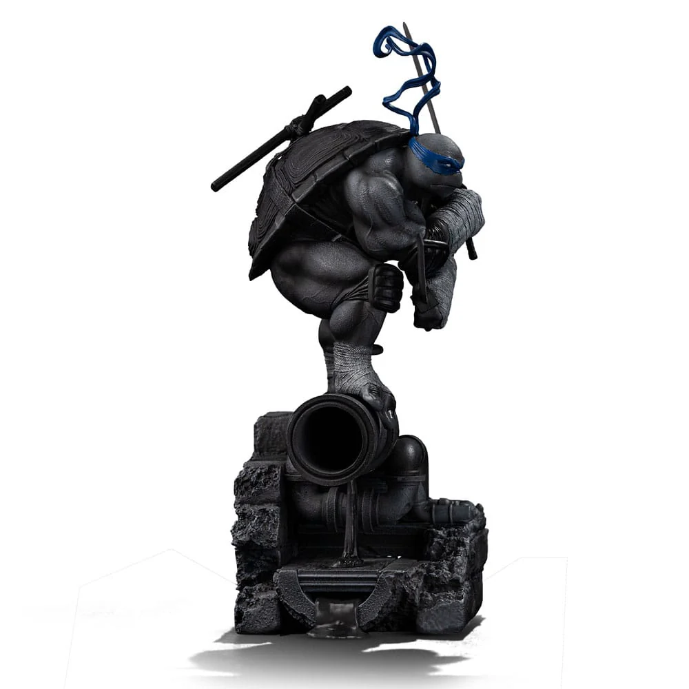 Teenage Mutant Ninja Turtles Art Scale Statue Leonardo Black and White Variant heo exclusive - Image 3