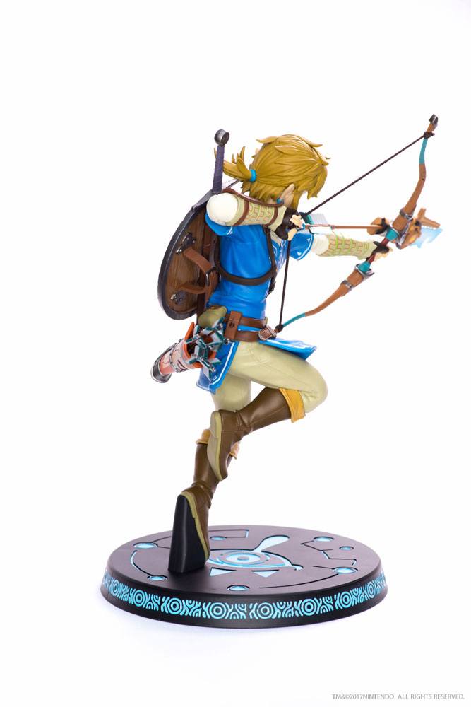 The Legend of Zelda Breath of the Wild PVC Statue Link - Image 4