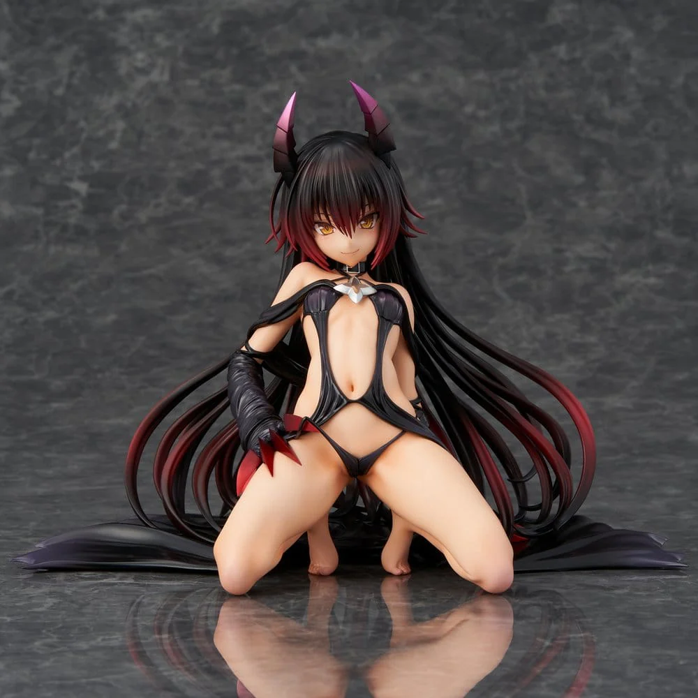 To Love-Ru Darkness PVC Statue 1/6 Nemesis Darkness Version (Renewel Package Edition) 16 cm - Image 3