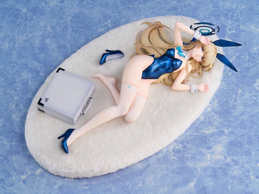Toki (Bunny Girl) Memorial Lobby Ver. Alter - Image 12
