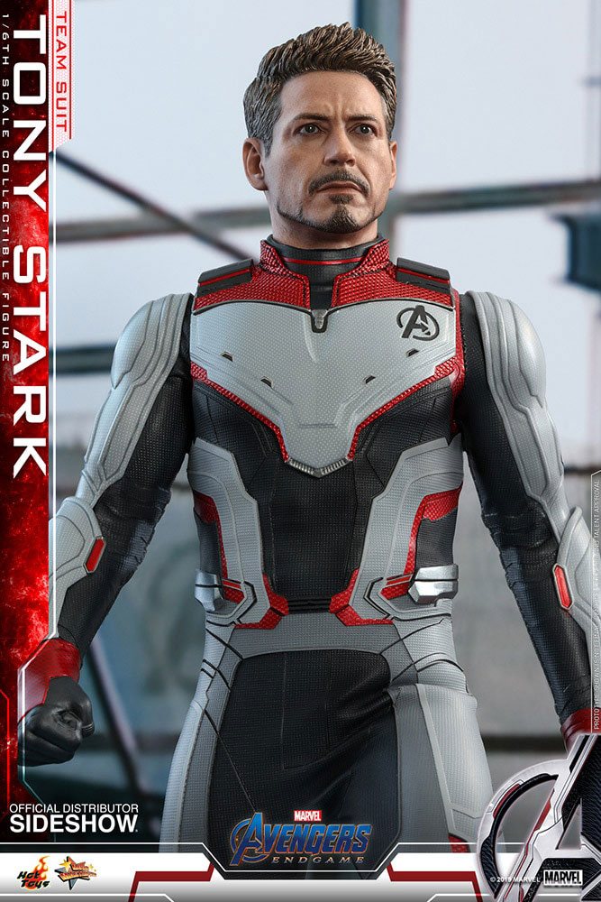 Tony Stark (Team Suit) 1/6 Scale Collectible Figure – Hot Toys Movie Masterpiece (Avengers: Endgame) - Image 11