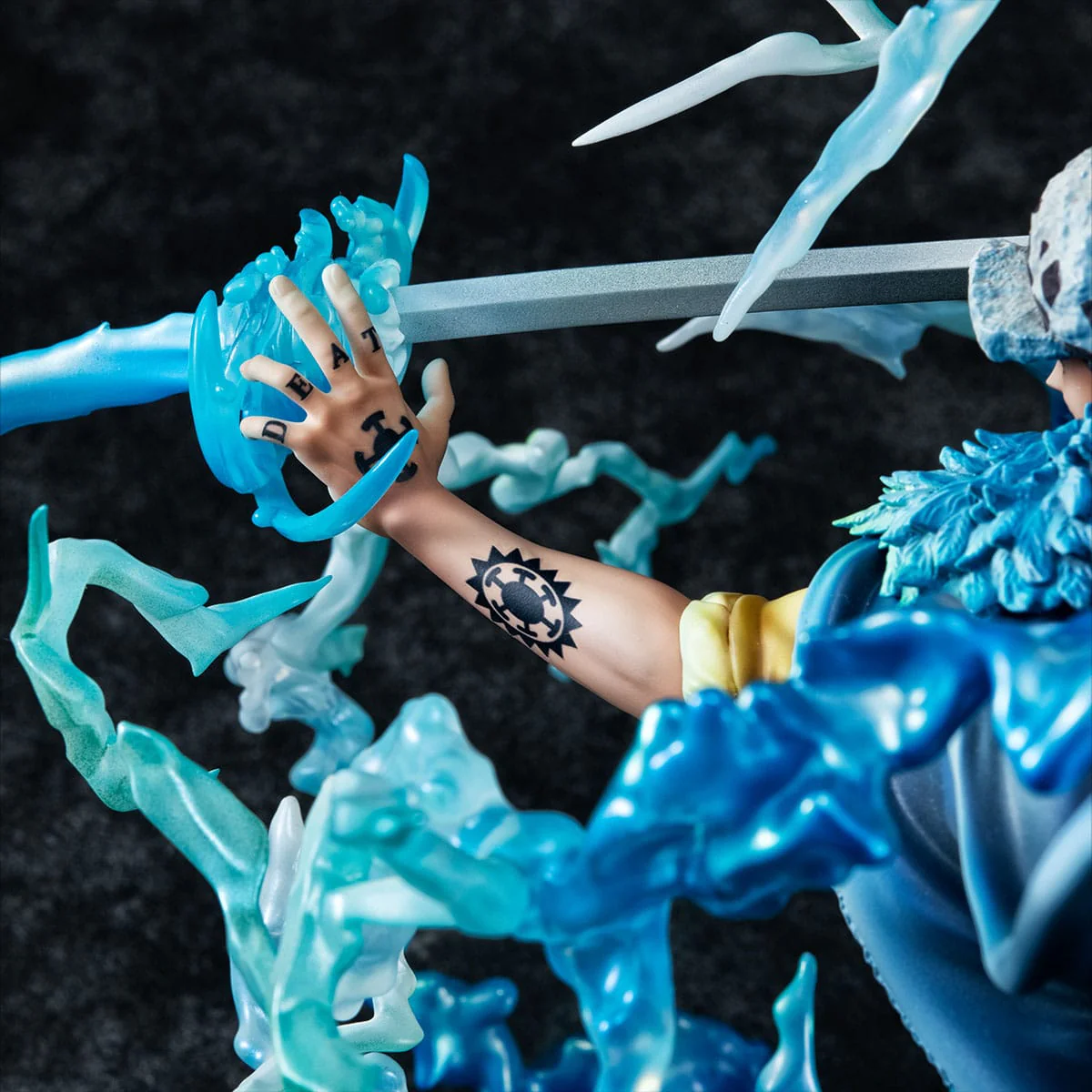 Trafalgar Law The Surgeon of Death Awaken Ver. MegaHouse - Image 12