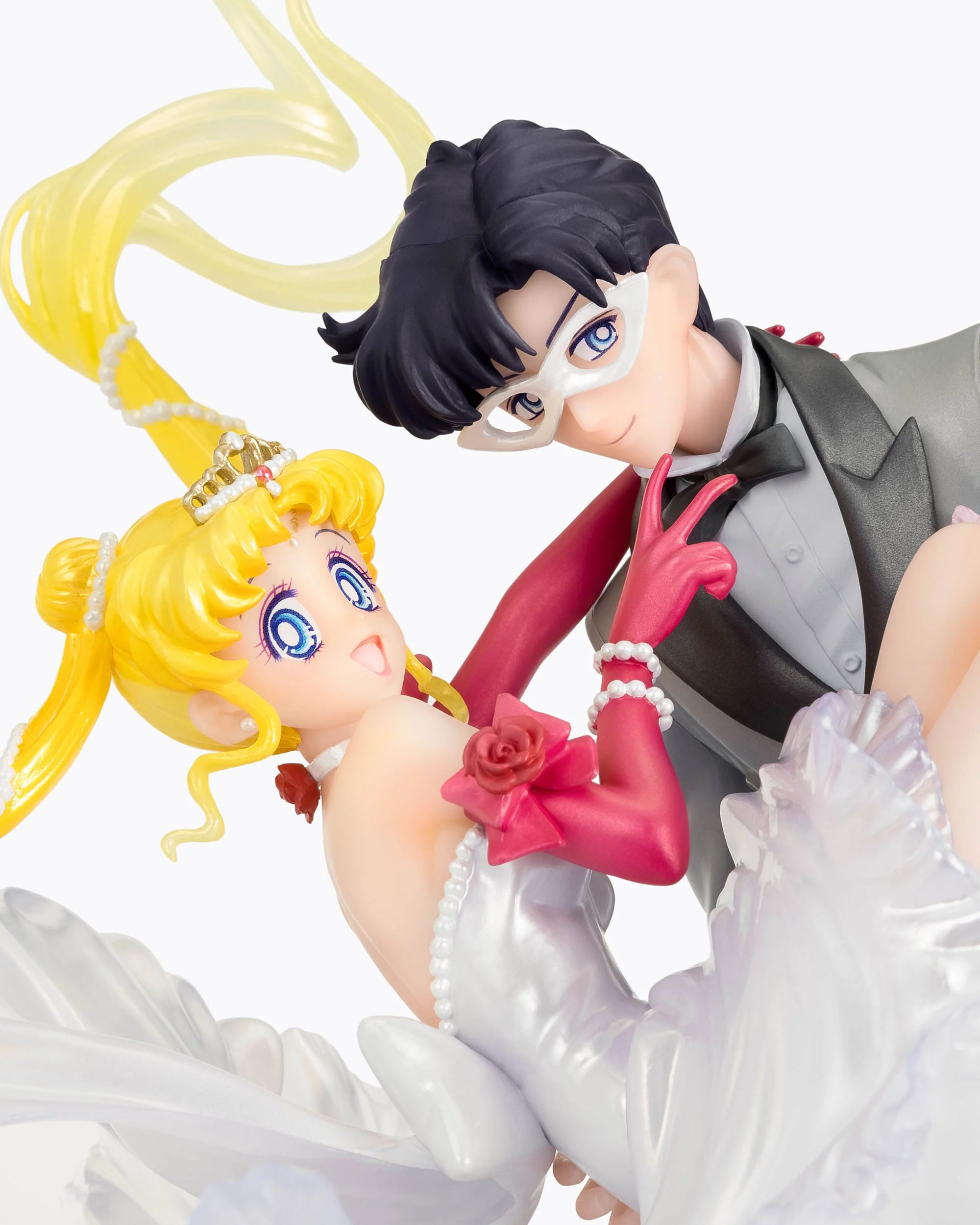 Usagi & Tuxedo Mask Moonlight Glow Edition Chouette FiguartsZERO Bandai Tamashii Nations - Image 7