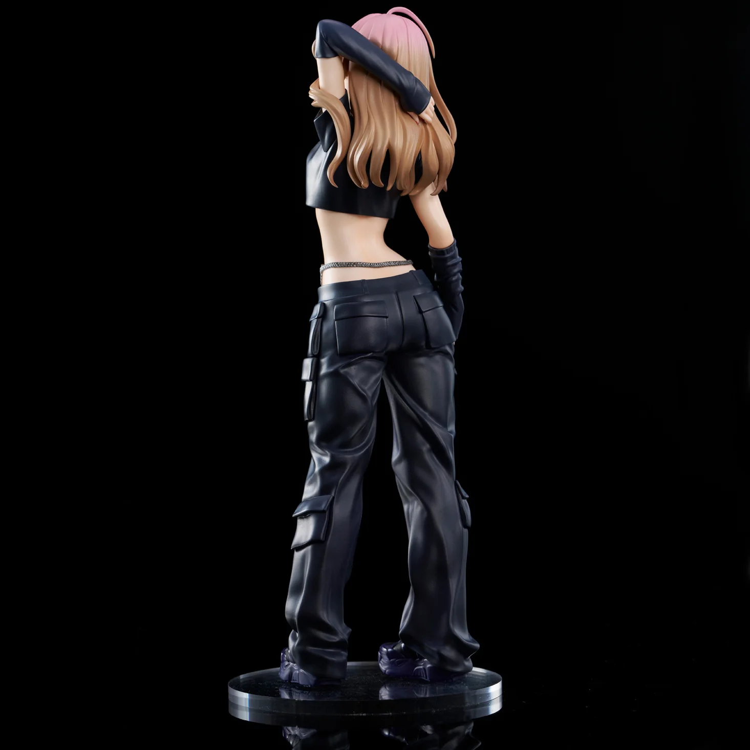 Yume Minami Zozo Black Collection Union Creative - Image 5