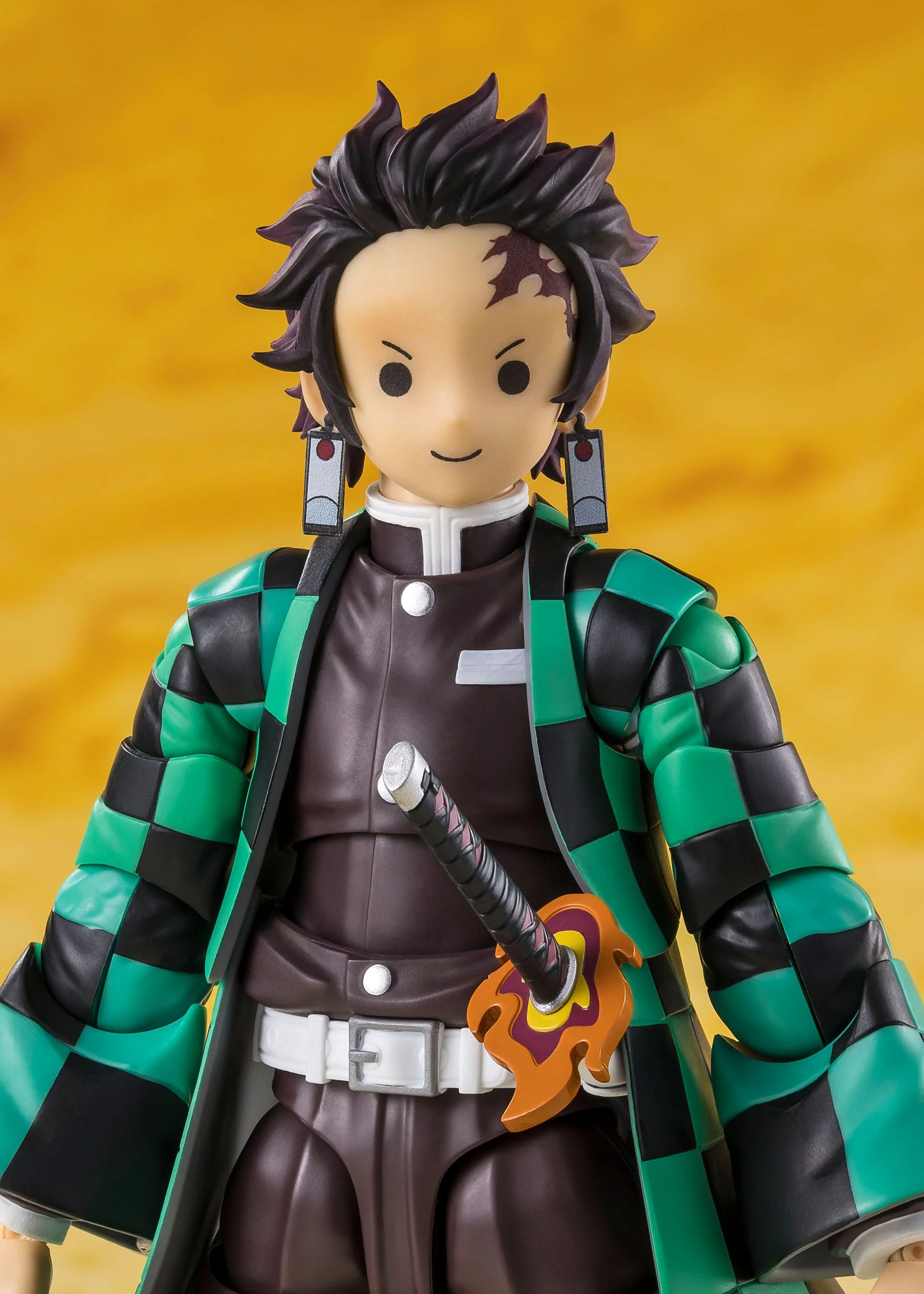 Zenitsu Agatsuma S.H. Figuarts Demon Slayer - Image 7